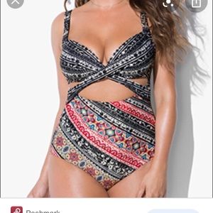 NWT swimsuits for all cut out underwire swimsuit